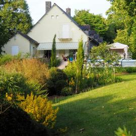MAISON d HOTES, hotel in May-sur-Orne