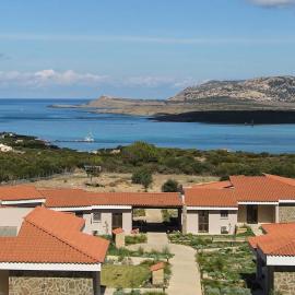 Hotel Baia Tartuga, ξενοδοχείο σε Stintino