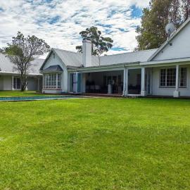 Luxury Farm Escape, Fireplace, Views & Total Peace, hotel a Lions River