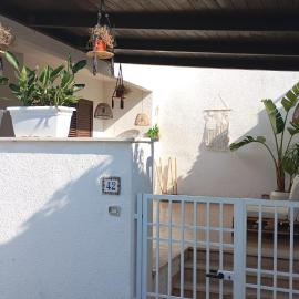 Spendida Villetta al Capitolo - The White Retreat