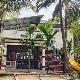2 bhk ac & non ac with kichen and hall