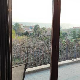 Stone house with seaview, hotel in Nea Potidaea