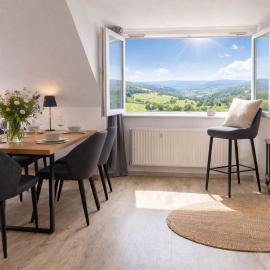 Panorama Apartment I Aufzug I Stellplatz I Natur, khách sạn ở Schwarzenberg (Erzgebirge)