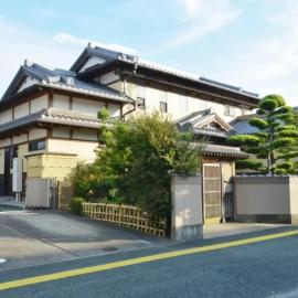新城庵, hotel i Shinshiro