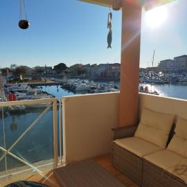 La Terrasse des Voiliers, hotel u gradu Frontinjan