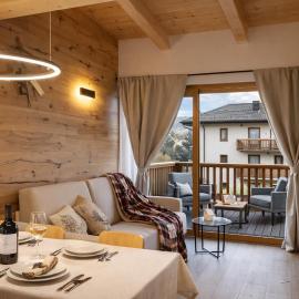 ALPINE LOFT - Residence Veronza con piscina, Dolomiti Affitti