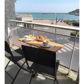 Superbe appartement face à la mer à Erquy, hotelli kohteessa Erquy