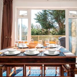 Spacious 4Bed Home with Decked Garden Forest Hill - Pass the Keys