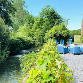 Moulin de Meeffe, hotel a Wasseiges