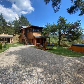 Villa INDIANA Devin, hotel Devinben