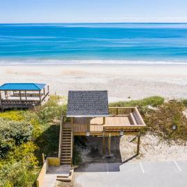 The Bungalows C- Beachfront - Dog Friendly - Gazebo Bikes