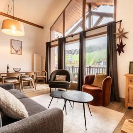 Duplex rénové au centre avec parking et wifi - FR-1-755-26