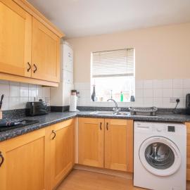 Fantastic 4 bed house with 3 bathrooms in pleasant location