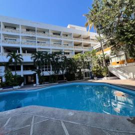 Hotel De Cima Beach Club, hotel i Mazatlán