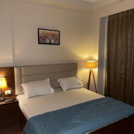 Golfstay modern studio, hotel in Greater Noida