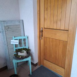 Gemütliche, ruhig gelegene Ferienwohnung, hotel em Wolfegg