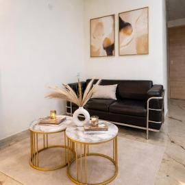Modern Luxe Studio Ambience Cozy & Stylish Stay, מלון בגאזיאבאד