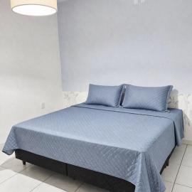 Casa 3 quartos, prox Centro, UMC, UFU, Camaru c Garagem, hotel in Uberlândia