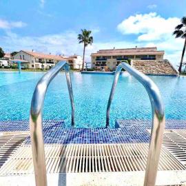 Apartamento bajo con jardin en Panoramica Golf Resort
