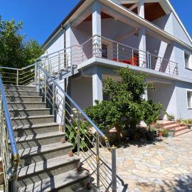 Home of Peace, hotel in Velipojë