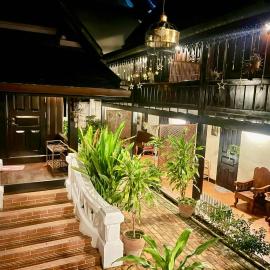 Villa Phathana Royal View Hotel