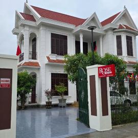 Rose House - Quảng Bình, hotel in Bố Trạch