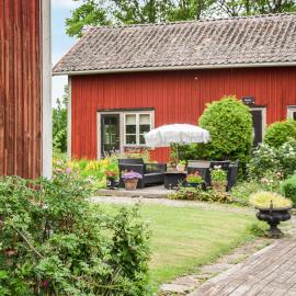 1 Bedroom Cozy Home In Sättersta Tystberga, hotel sa Berga