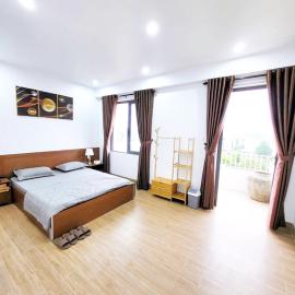 Fullhouse Riverside Homestay, hotel in Hue