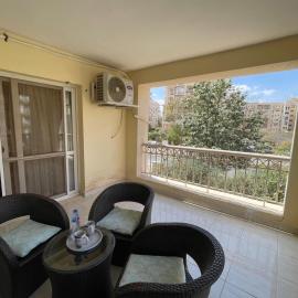 Classic Elegant Apartment in Madinaty, hotel i Madinaty