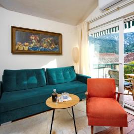 Apartments Senko Trpanj