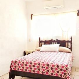 bonita habitacion en zona romantica