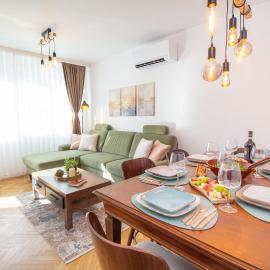 Terra Luxury Apartments, Hotel in Plowdiw