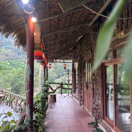 Ba be farmstay: Ba Be18 şehrinde bir otel