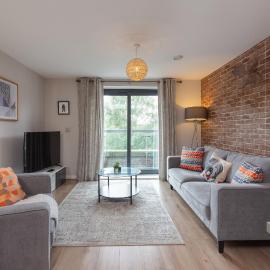 Lancaster City Apartment