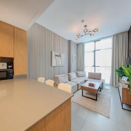1BR Sharjah Luxury Apartment - Woodyland, hotel in Sharjah Intl