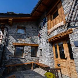 Le Chemin de La Luge, hotel em Hone