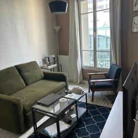 Charming apartment in Puteaux View of La Défense