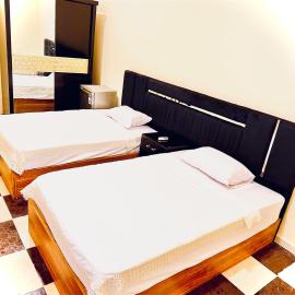 Cozy Apartment Near Beach AC Free Parking