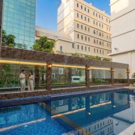 Elegant Airport Hotel