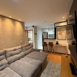 Belo Apartamento Com Piscina