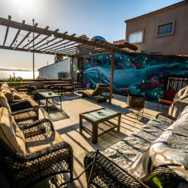 Baja Beach House Pools, Beaches & Ocean View, hotel in San Antonio del Mar