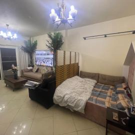 Sahara View Guest House Prime Location on the Dubai Sharjah Border, hotel in Sharjah