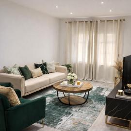 Spacious 2 bedoom house, hotel in Wyken