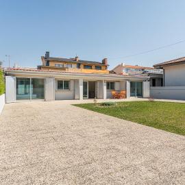 GuestReady - Charming beachside retreat, Hotel in Mindelo