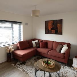 Contractor Friendly 3BR Sleeps 5, hotel a Duckmanton