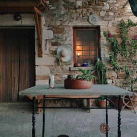 Το Μικρό Πέτρινο Σπίτι, hotel in Mikro