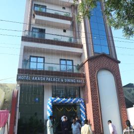 Hotel Akash Palace, hotel v destinaci Shāhpur
