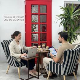 Hotel Sol Almería، فندق في ألميريا