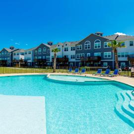 WhiteCap Beach, Pool, BBQ Sleeps 8, hotel in Corpus Christi