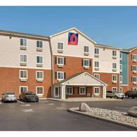 Studio 6 Extended Stay Cincinnati Sharonville OH